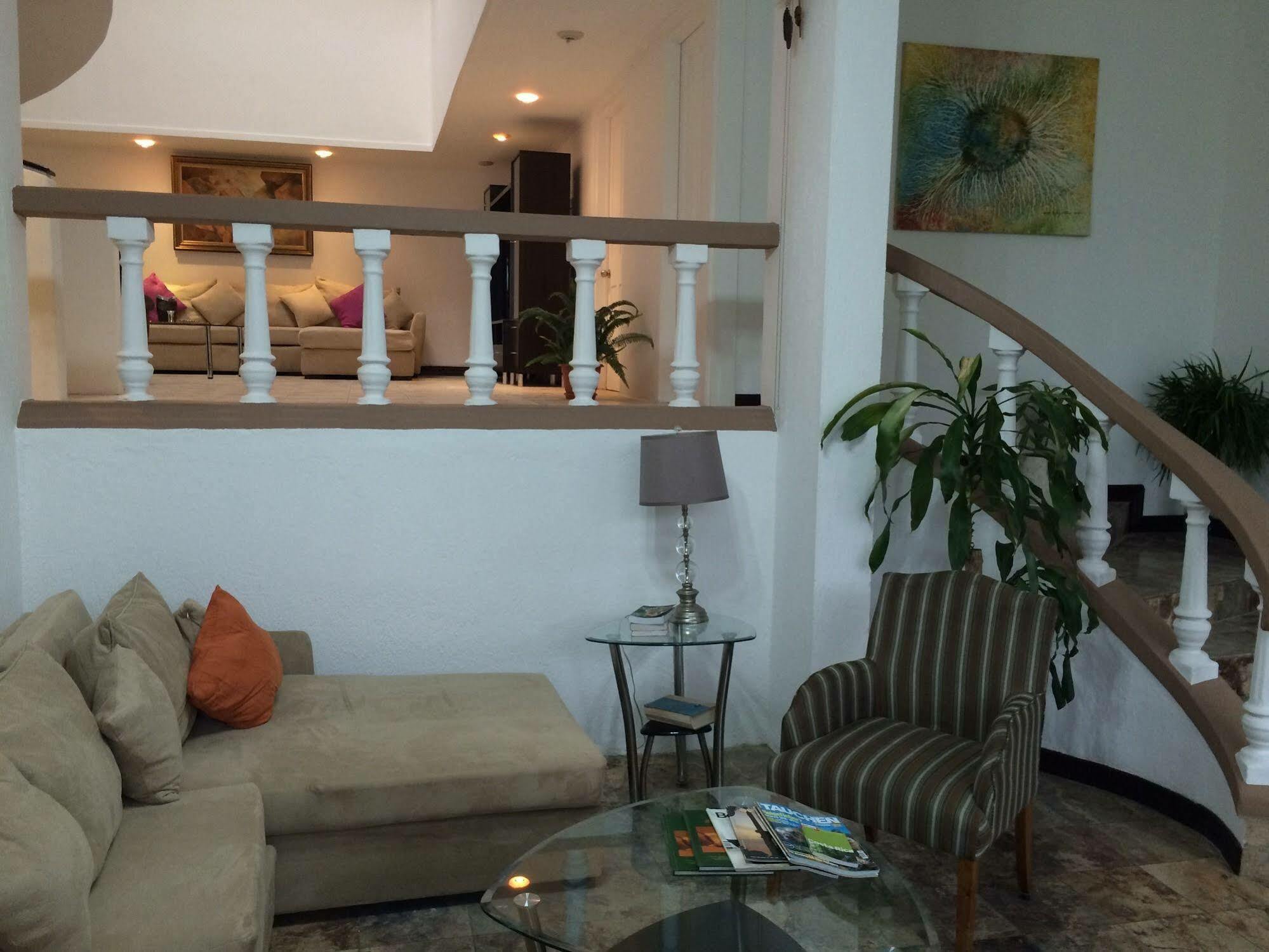 Hotel Dream House Escazu San José Buitenkant foto