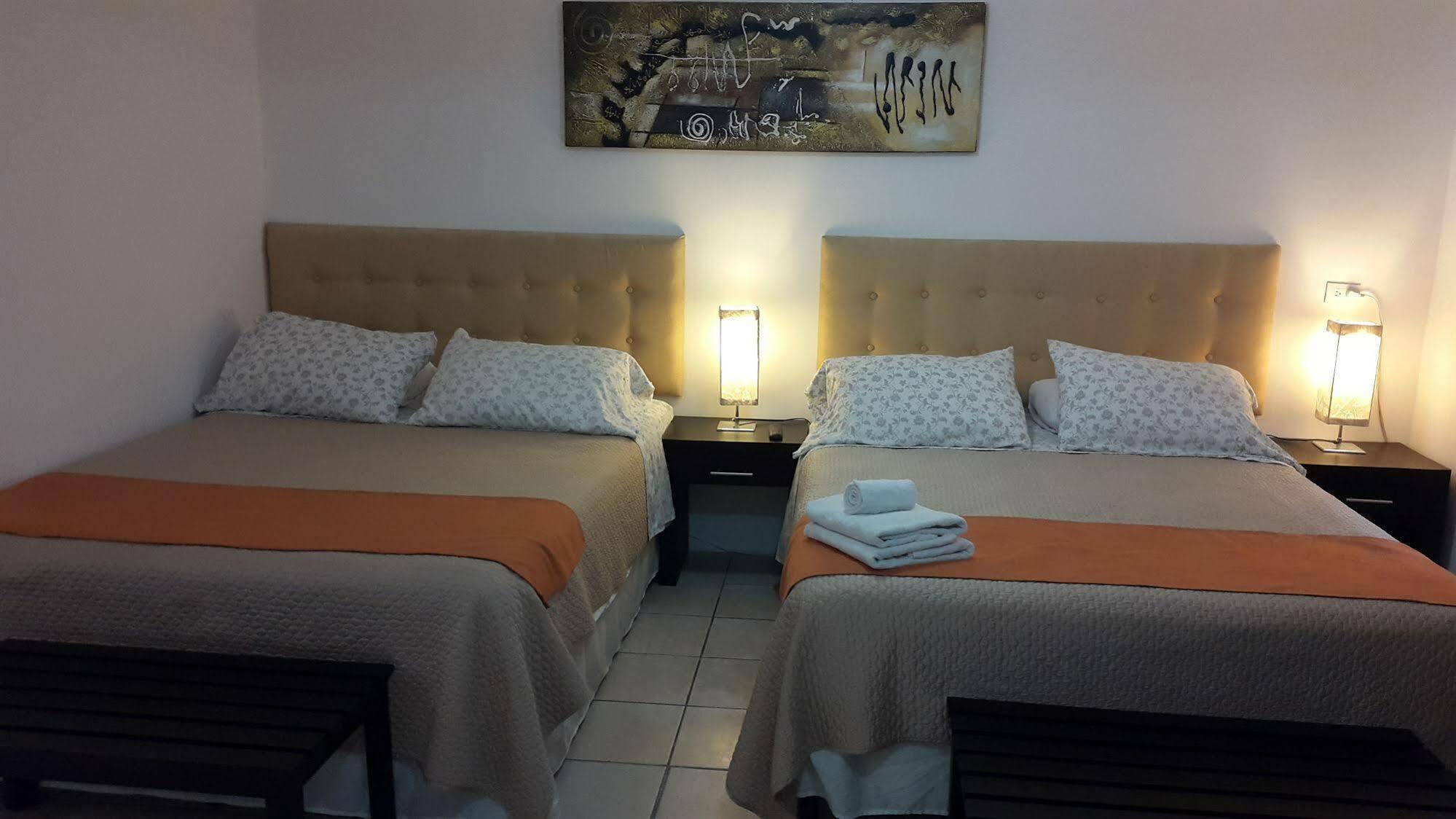 Hotel Dream House Escazu San José Buitenkant foto